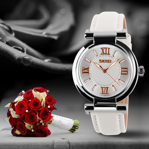 LUXURY LEATHER STRAP WATCH