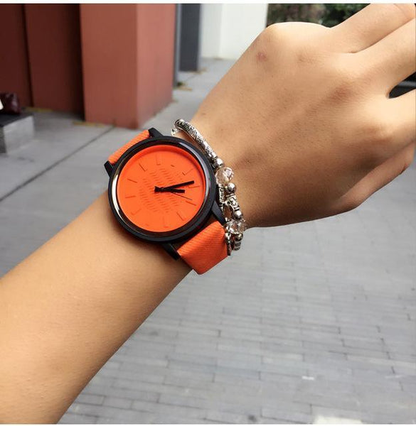 CLASSIC STYLE WOMEN LEATHER WATCHES