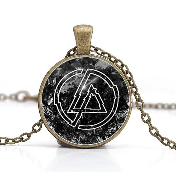 Never forget Pendant